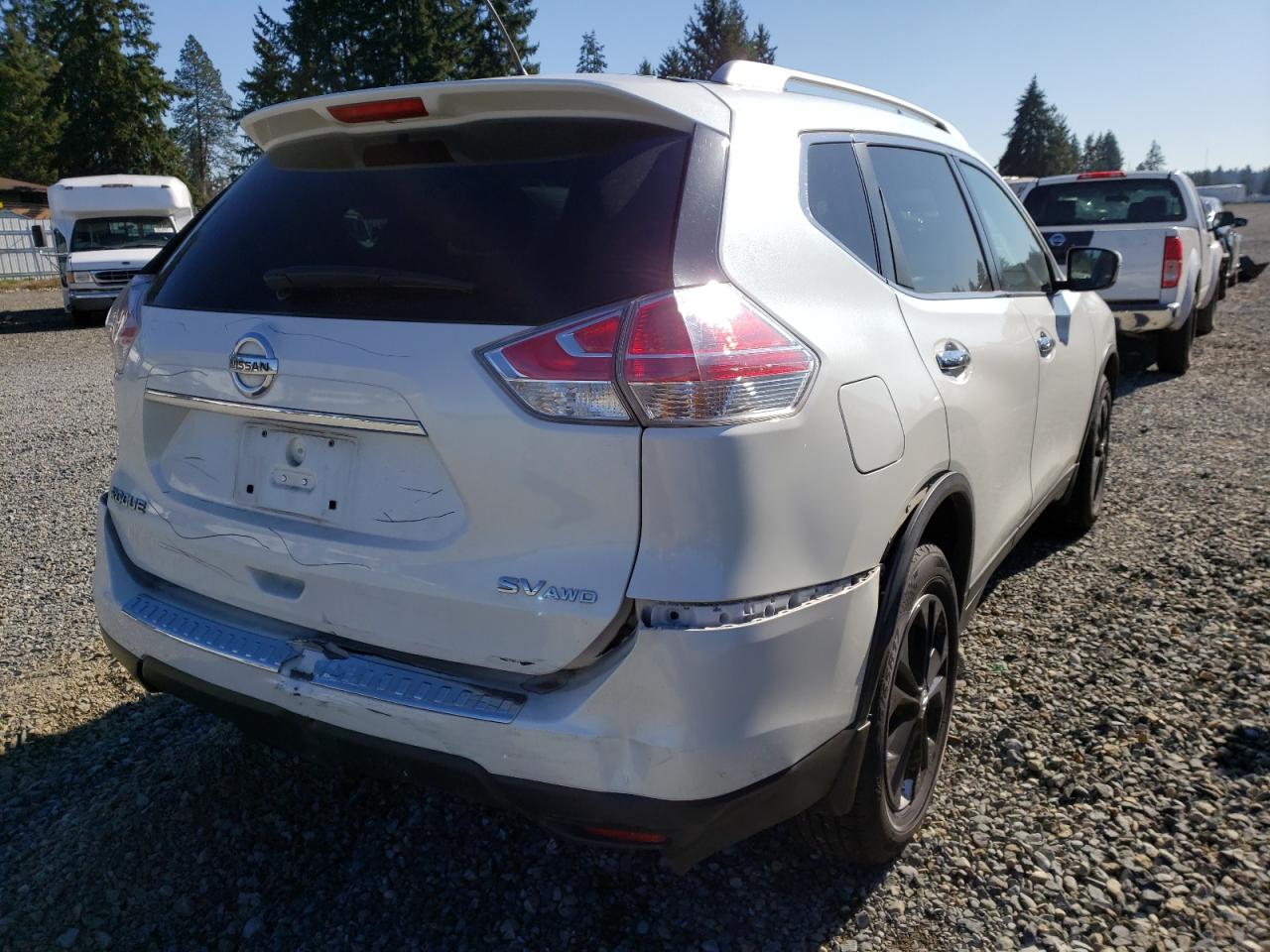 Photo 4 from auction – 2016 NISSAN ROGUE S with VIN KNMAT2MVXGP673120