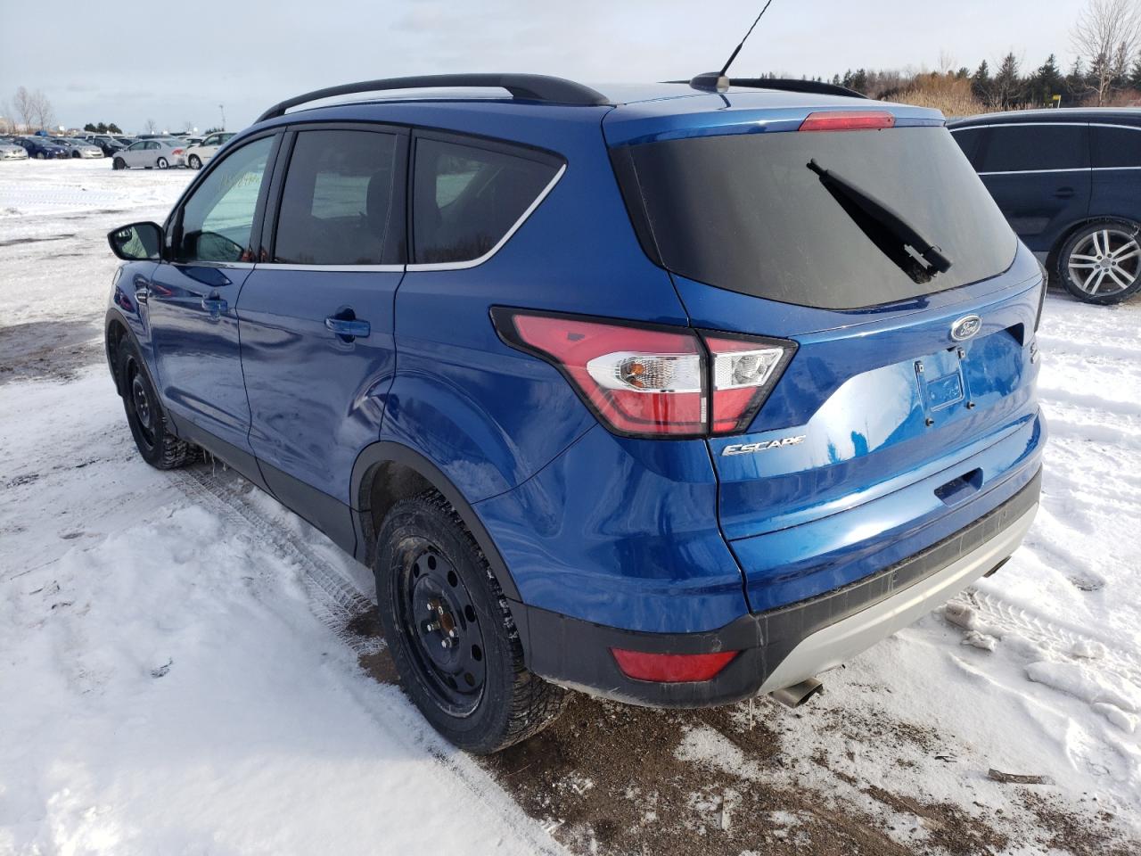 Photo 3 from auction – 2017 FORD ESCAPE SE with VIN 1FMCU0GD5HUD13104