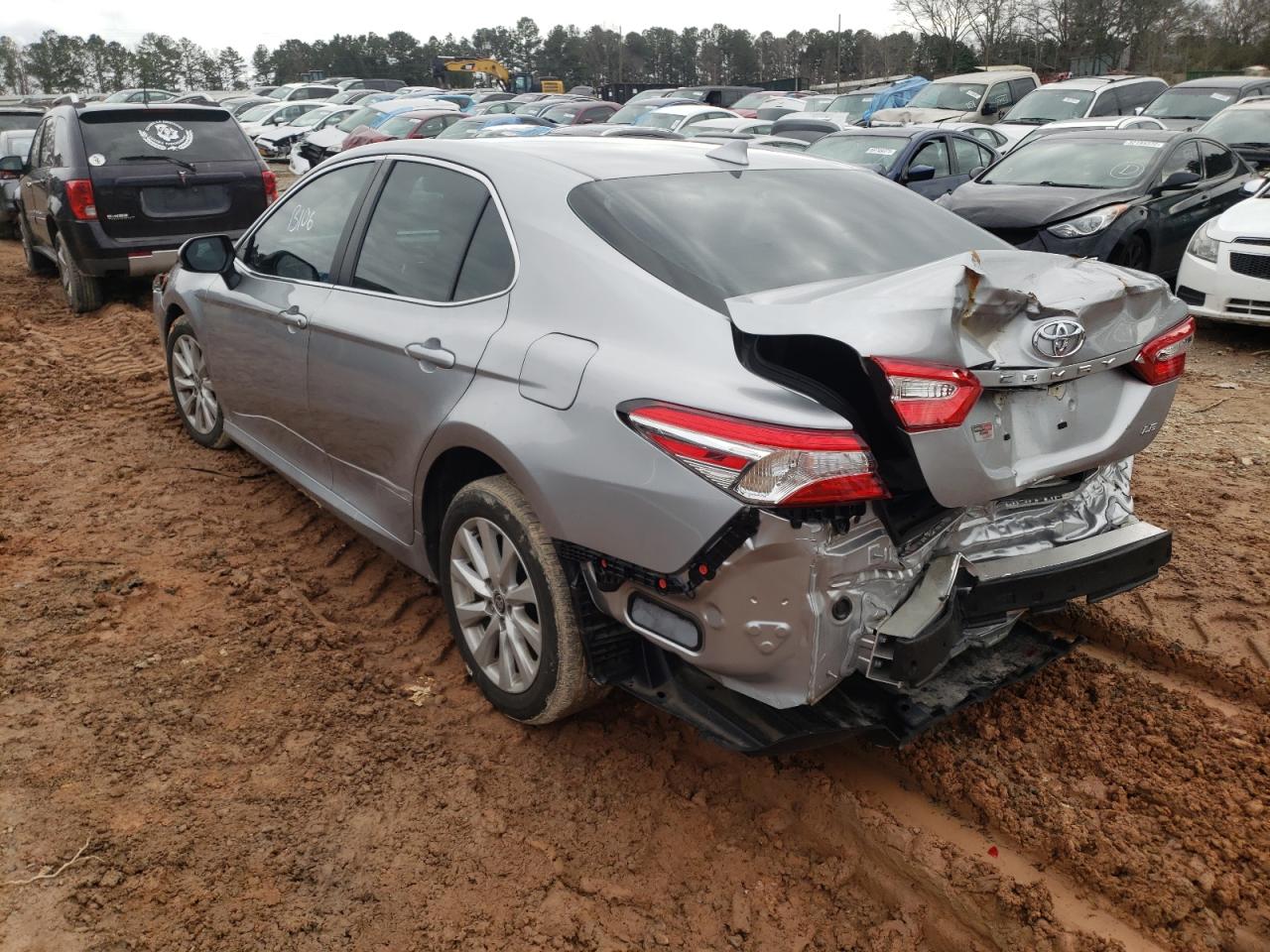 Photo 3 from auction – 2020 TOYOTA CAMRY LE with VIN 4T1C11AK2LU957593