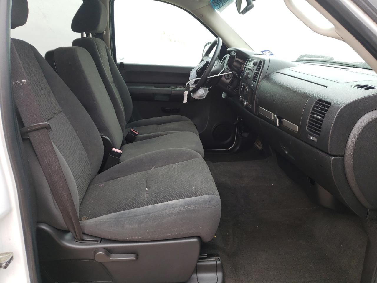 Photo 5 from auction – 2008 CHEVROLET SILVERADO with VIN 2GCEC13J081178790
