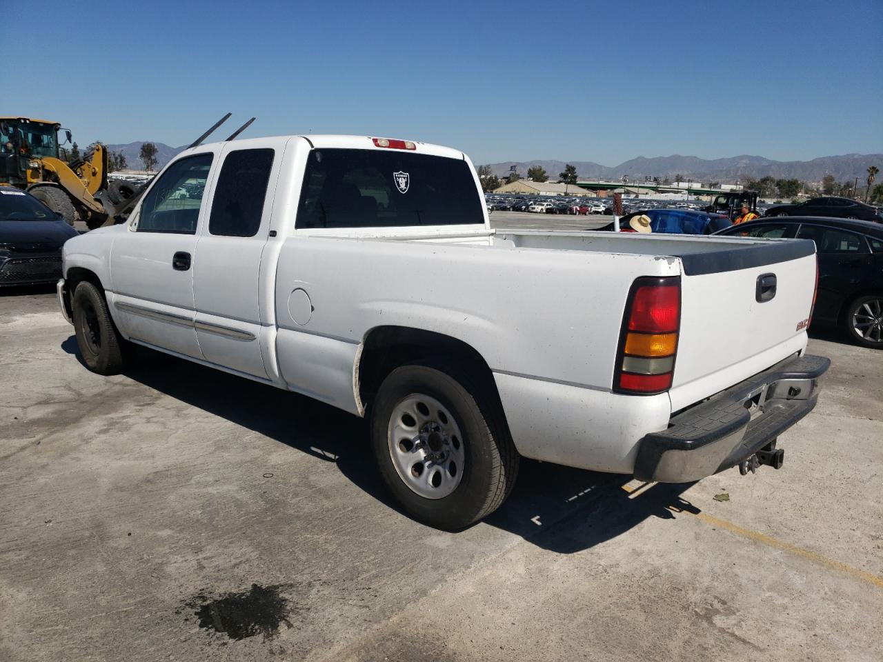 Photo 3 from auction – 2004 GMC SIERRA C15 with VIN 2GTEC19V741102522