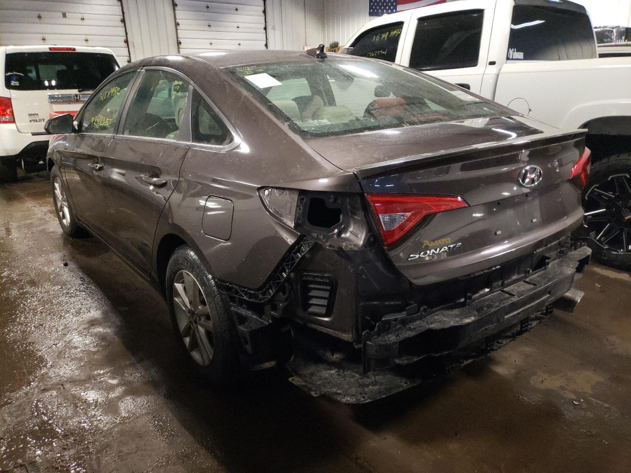 Photo 3 from auction – 2017 HYUNDAI SONATA SE with VIN 5NPE24AF5HH549217