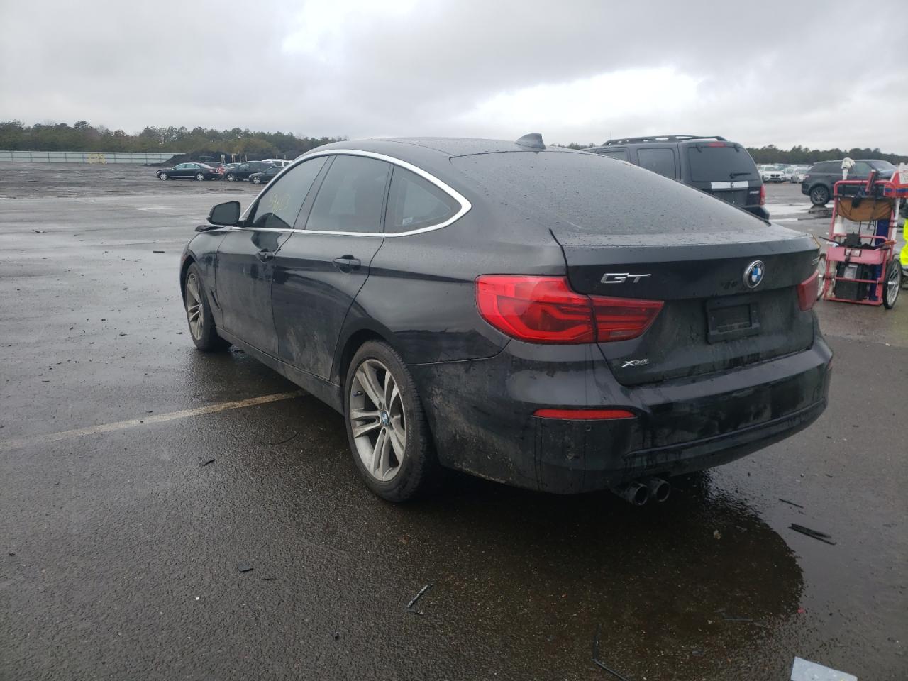 Photo 3 from auction – 2017 BMW 330 I with VIN WBA8Z9C30HG826737