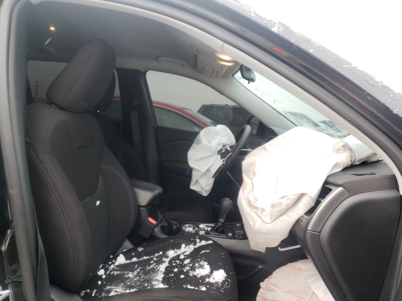 Photo 5 from auction – 2019 JEEP CHEROKEE L with VIN 1C4PJMCB4KD424437