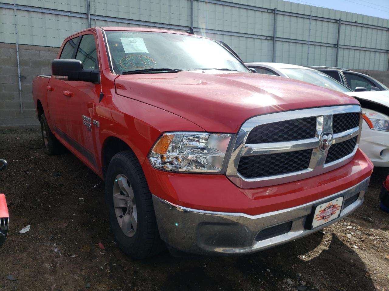 صورة رقم 1 من المزاد - 2020 RAM 1500 CLASS مع VIN 3C6RR7LT6LG156885