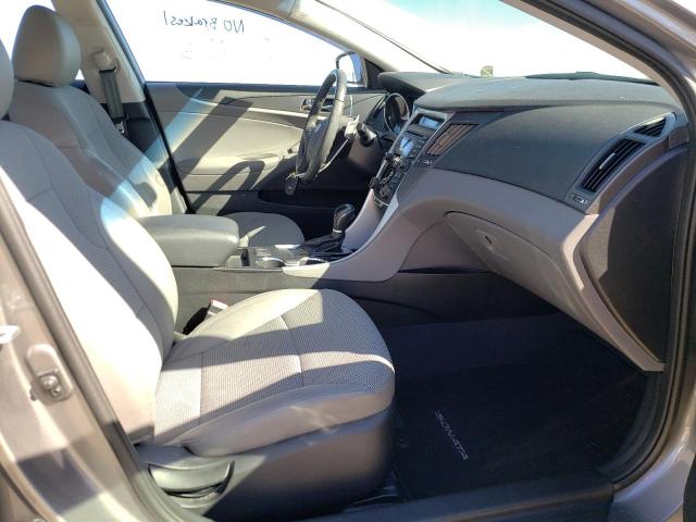 Photo 5 from auction – 2013 HYUNDAI SONATA SE with VIN 5NPEC4ABXDH749790