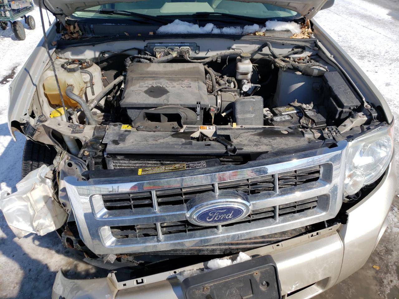 Photo 7 from auction – 2010 FORD ESCAPE XLT with VIN 1FMCU0DG9AKC88143