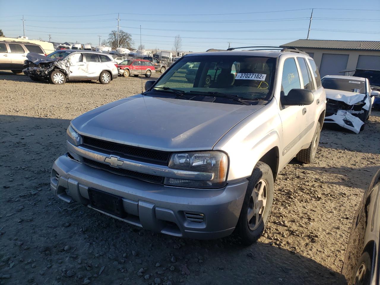 Photo 2 from auction – 2004 CHEVROLET TRAILBLAZE with VIN 1GNDT13S642165368