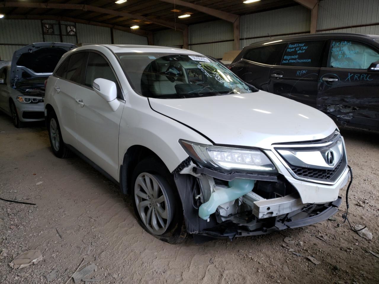 ACURA RDX TECHNO 2016 with VIN 5J8TB3H57GL017171 - Photo from auction