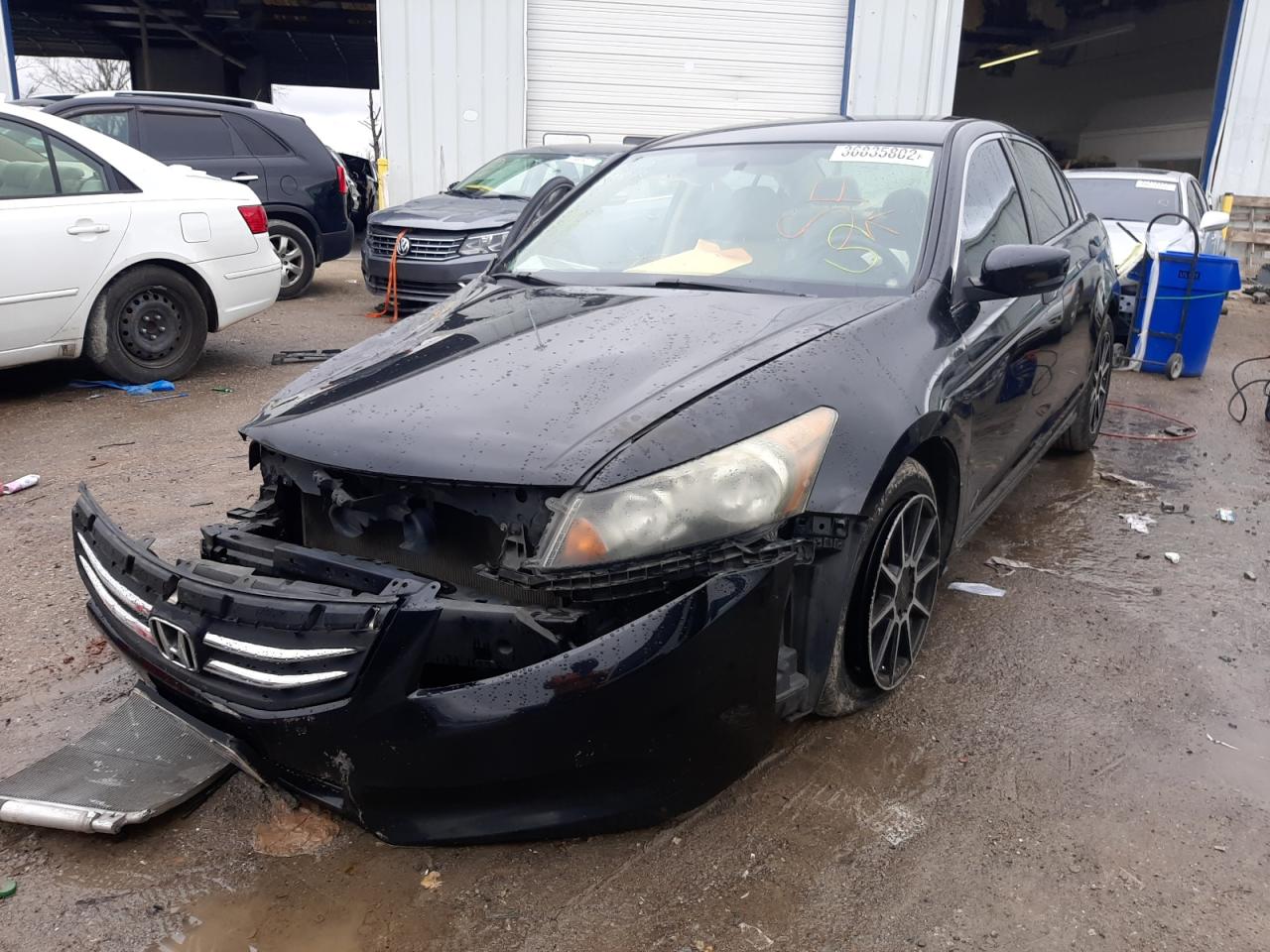 Photo 2 from auction – 2012 HONDA ACCORD SE with VIN 1HGCP2F61CA173932