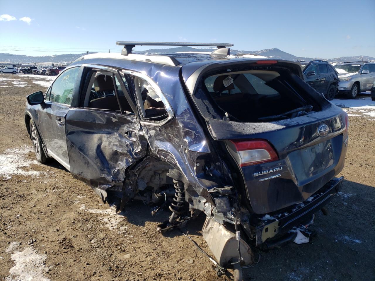 Photo 3 from auction – 2018 SUBARU OUTBACK TO with VIN 4S4BSETC5J3236855