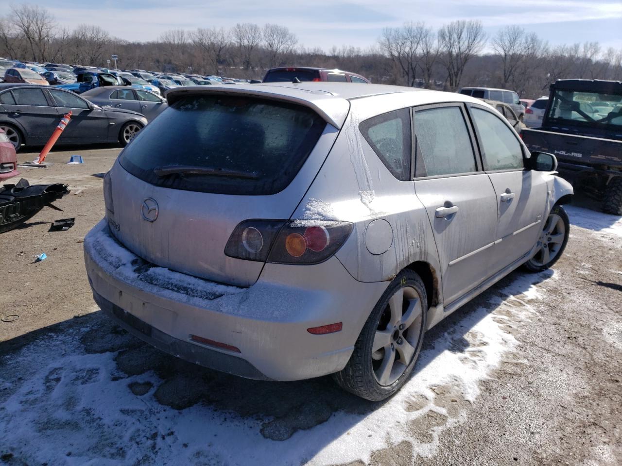 صورة رقم 4 من المزاد - 2005 MAZDA 3 HATCHBAC مع VIN JM1BK143X51242065