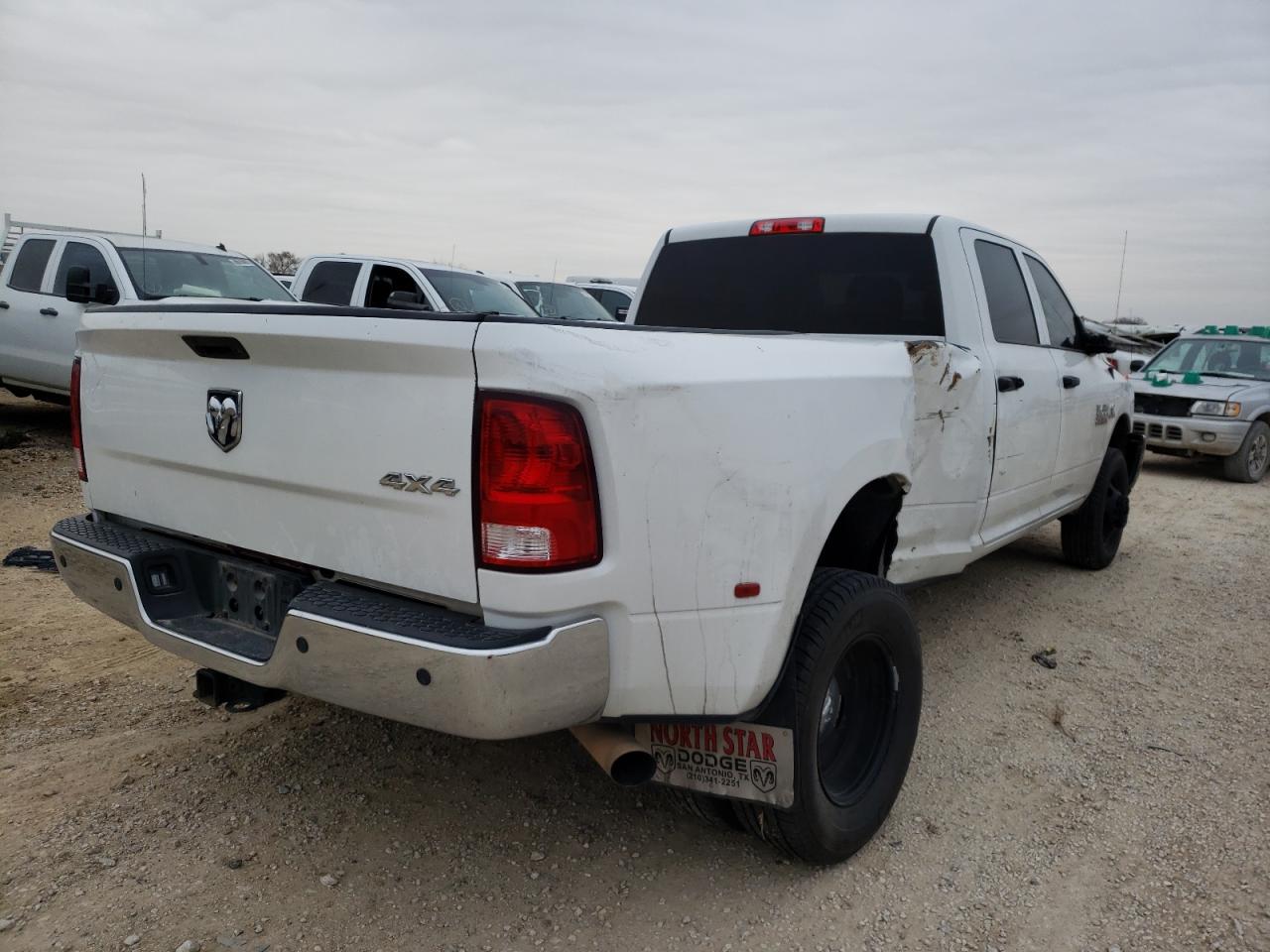 Photo 4 from auction – 2017 RAM 3500 ST with VIN 3C63RRGLXHG566334
