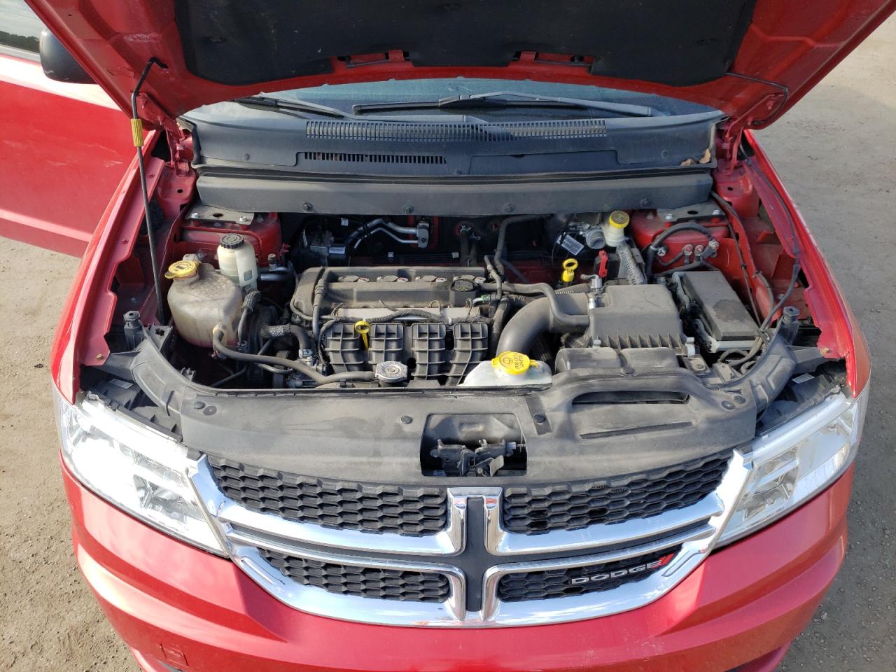 Photo 7 from auction – 2015 DODGE JOURNEY SE with VIN 3C4PDCAB1FT738471