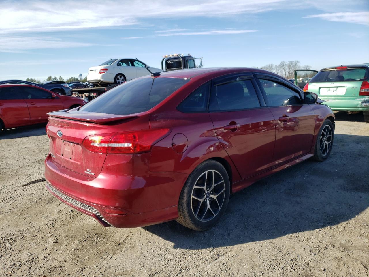 Photo 4 from auction – 2016 FORD FOCUS SE with VIN 1FADP3F21GL296846