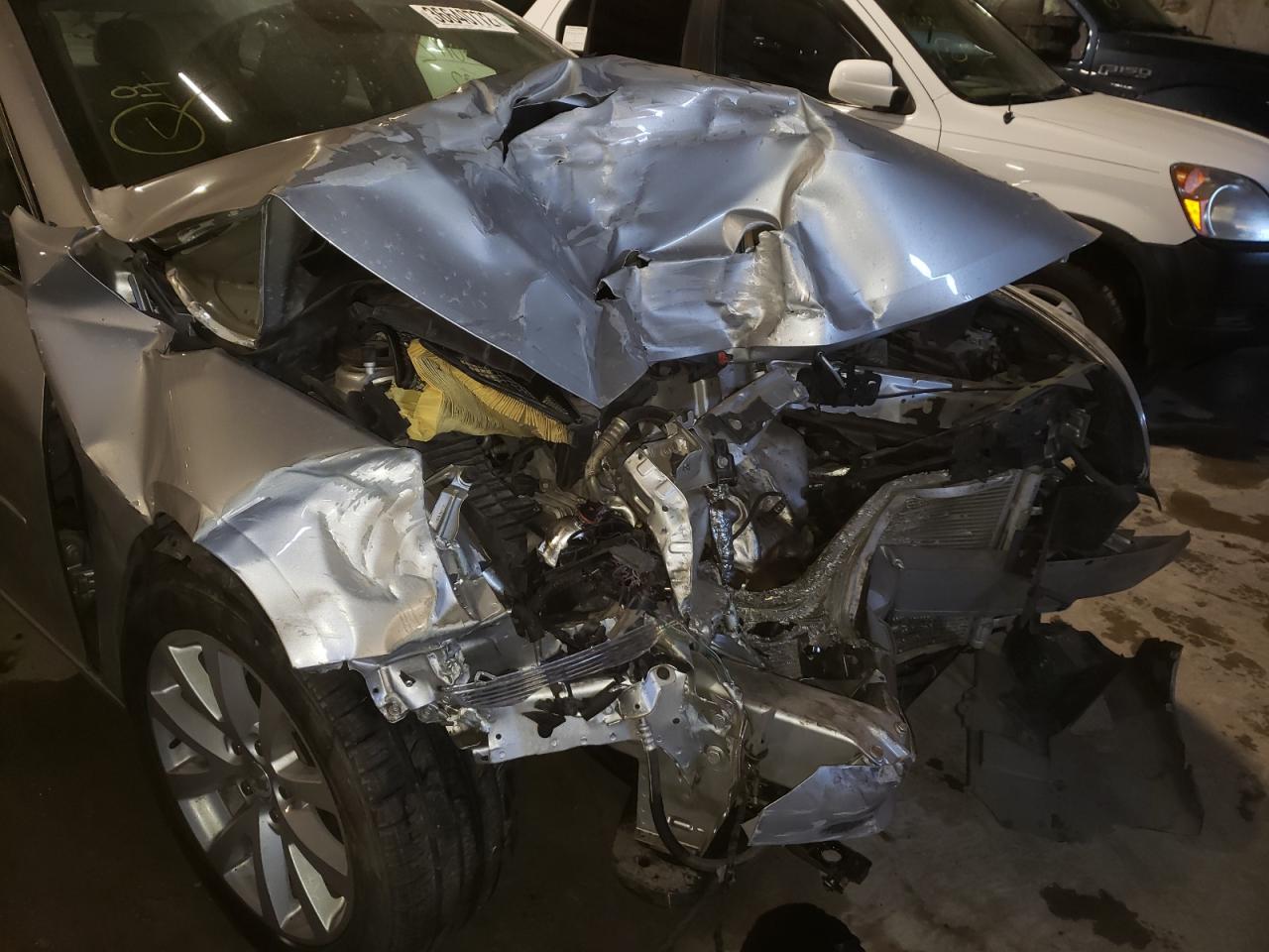 Photo 9 from auction – 2015 CHEVROLET MALIBU 2LT with VIN 1G11D5SL2FF313997