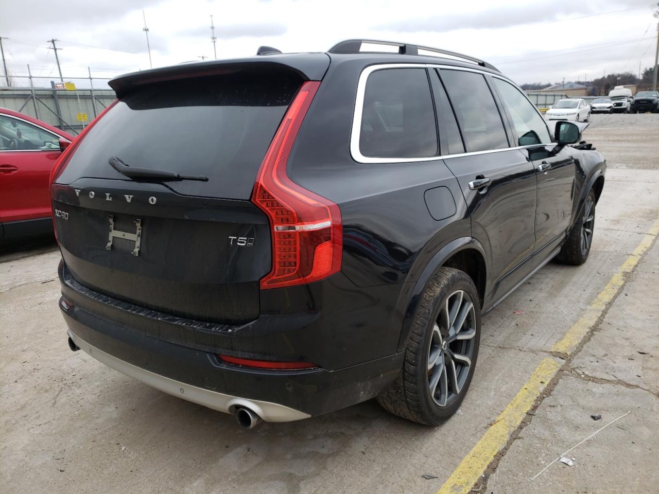 Photo 4 from auction – 2018 VOLVO XC90 T5 with VIN YV4102XK2J1373234