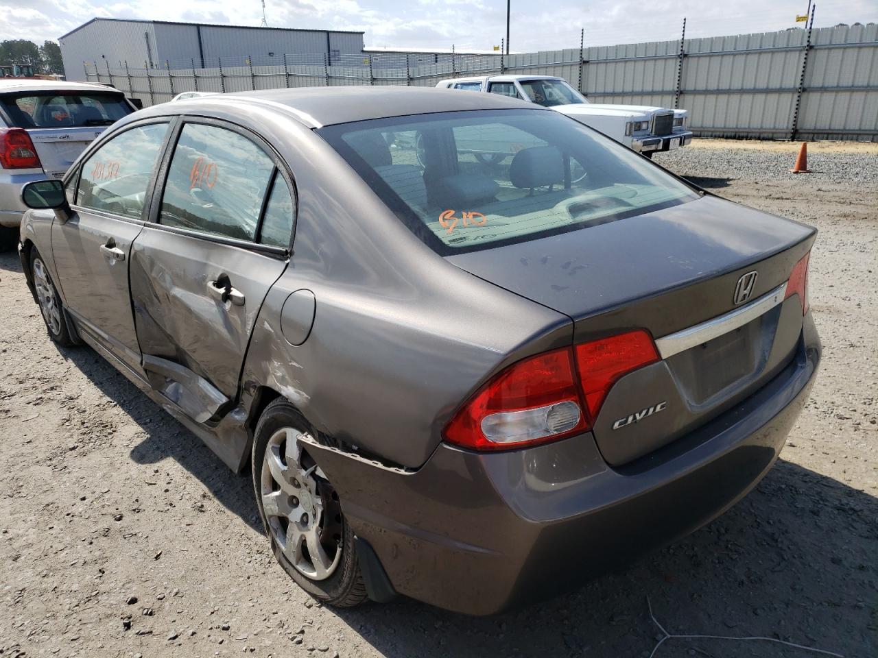 Photo 3 from auction – 2010 HONDA CIVIC LX with VIN 2HGFA1F50AH506359
