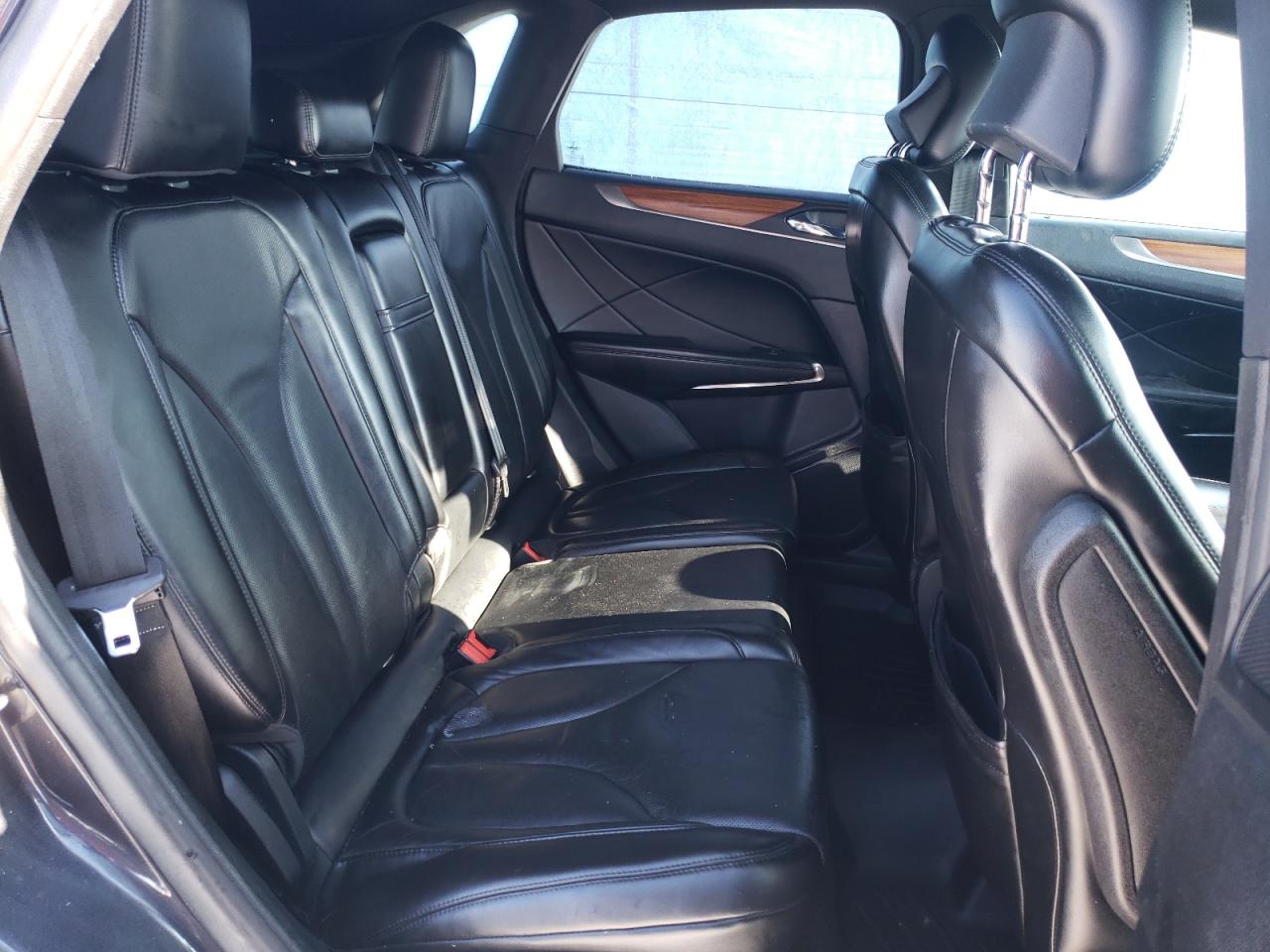 Photo 6 from auction – 2015 LINCOLN MKC with VIN 5LMTJ2AH6FUJ42552