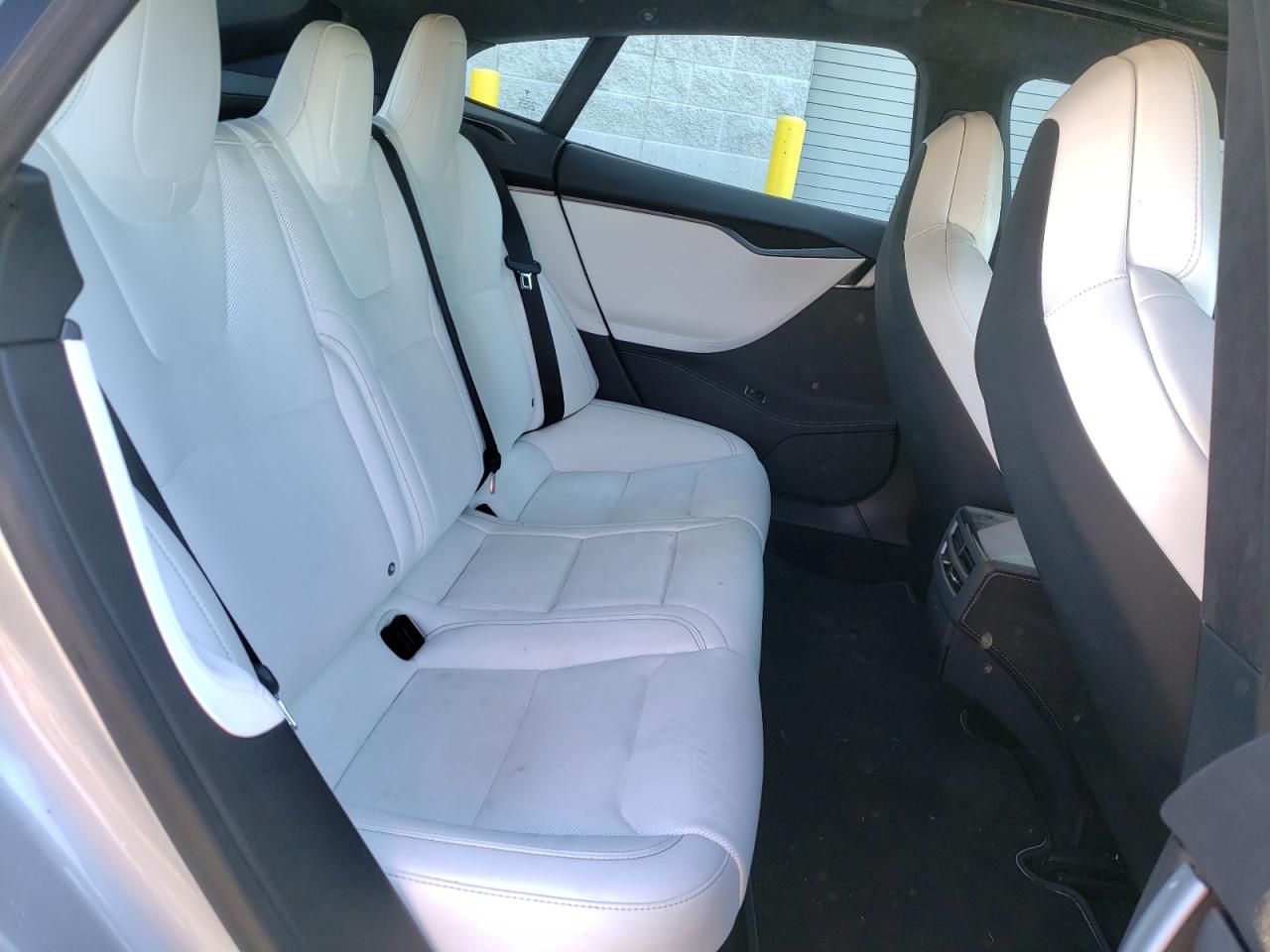 Photo 6 from auction – 2018 TESLA MODEL S with VIN 5YJSA1E46JF282669