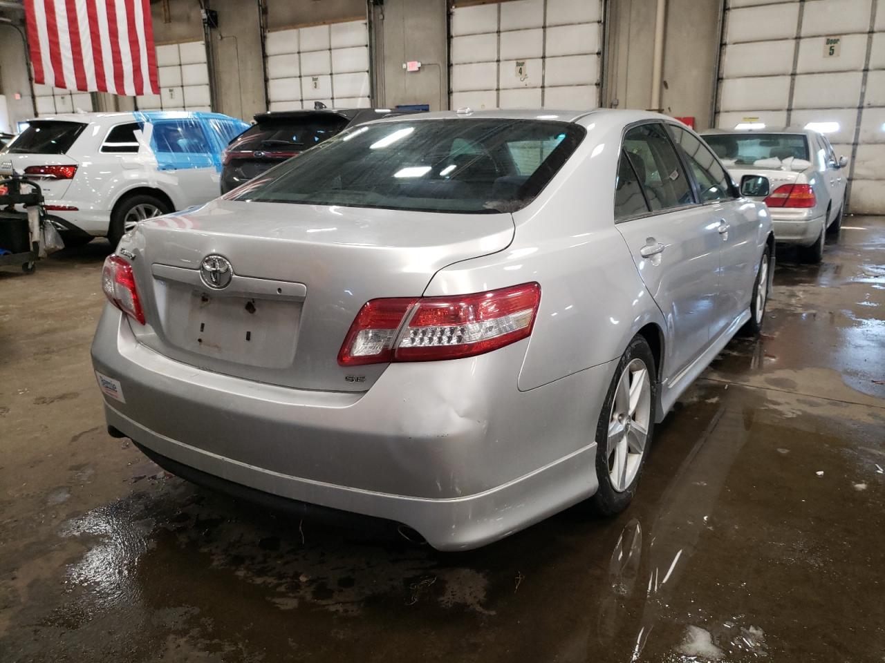 Photo 4 from auction – 2010 TOYOTA CAMRY BASE with VIN 4T1BF3EK3AU008053