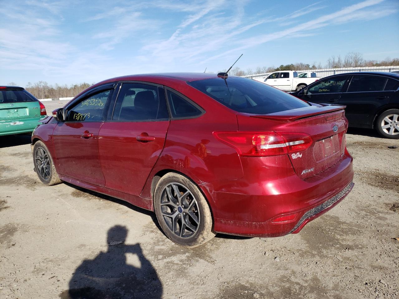 Photo 3 from auction – 2016 FORD FOCUS SE with VIN 1FADP3F21GL296846
