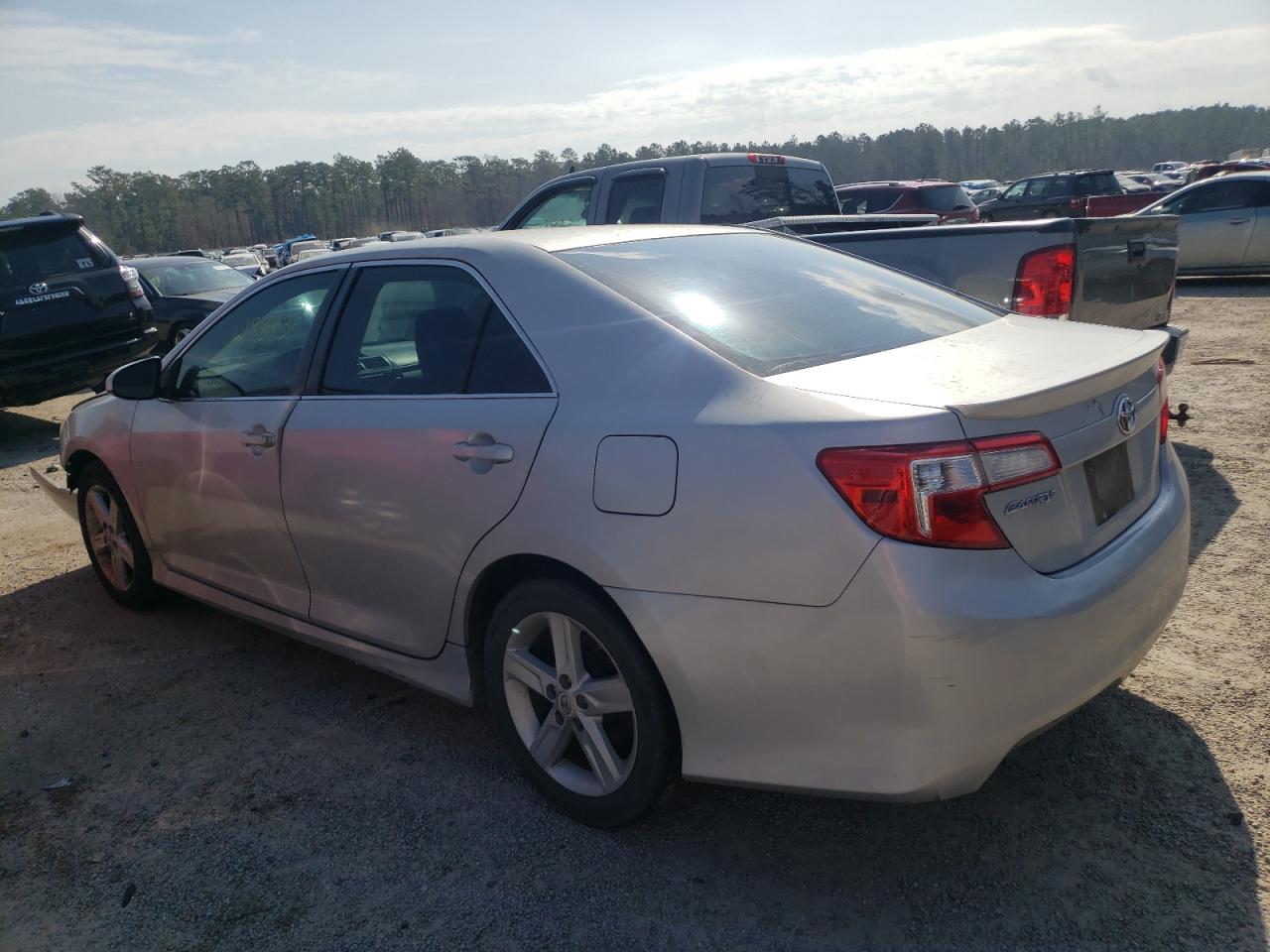 Photo 3 from auction – 2012 TOYOTA CAMRY BASE with VIN 4T1BF1FK1CU093884