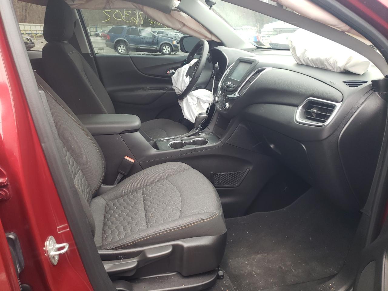 Photo 5 from auction – 2018 CHEVROLET EQUINOX LT with VIN 2GNAXSEV2J6289429