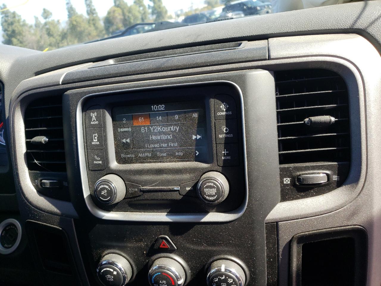 Photo 9 from auction – 2016 RAM 2500 ST with VIN 3C6UR5CL3GG120303