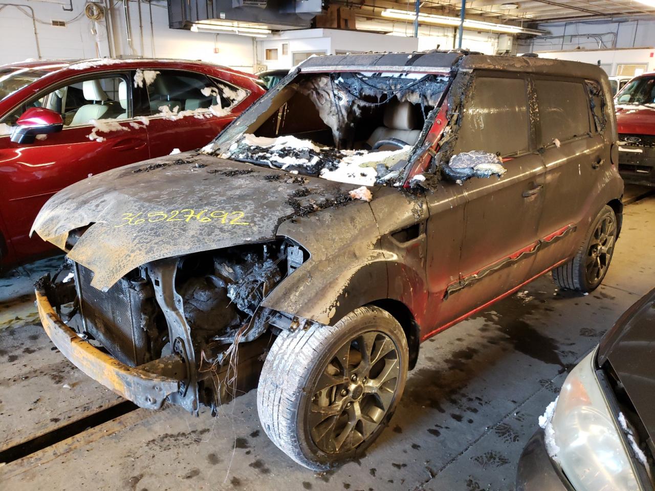 Photo 2 from auction – 2013 KIA SOUL + with VIN KNDJT2A6XD7554461
