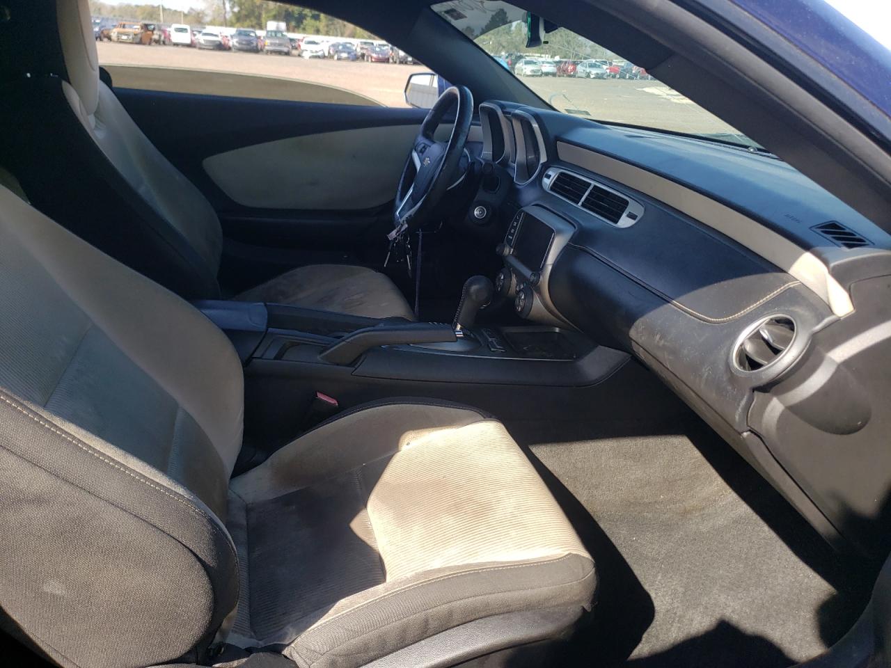 Photo 5 from auction – 2015 CHEVROLET CAMARO LT with VIN 2G1FD1E38F9204446