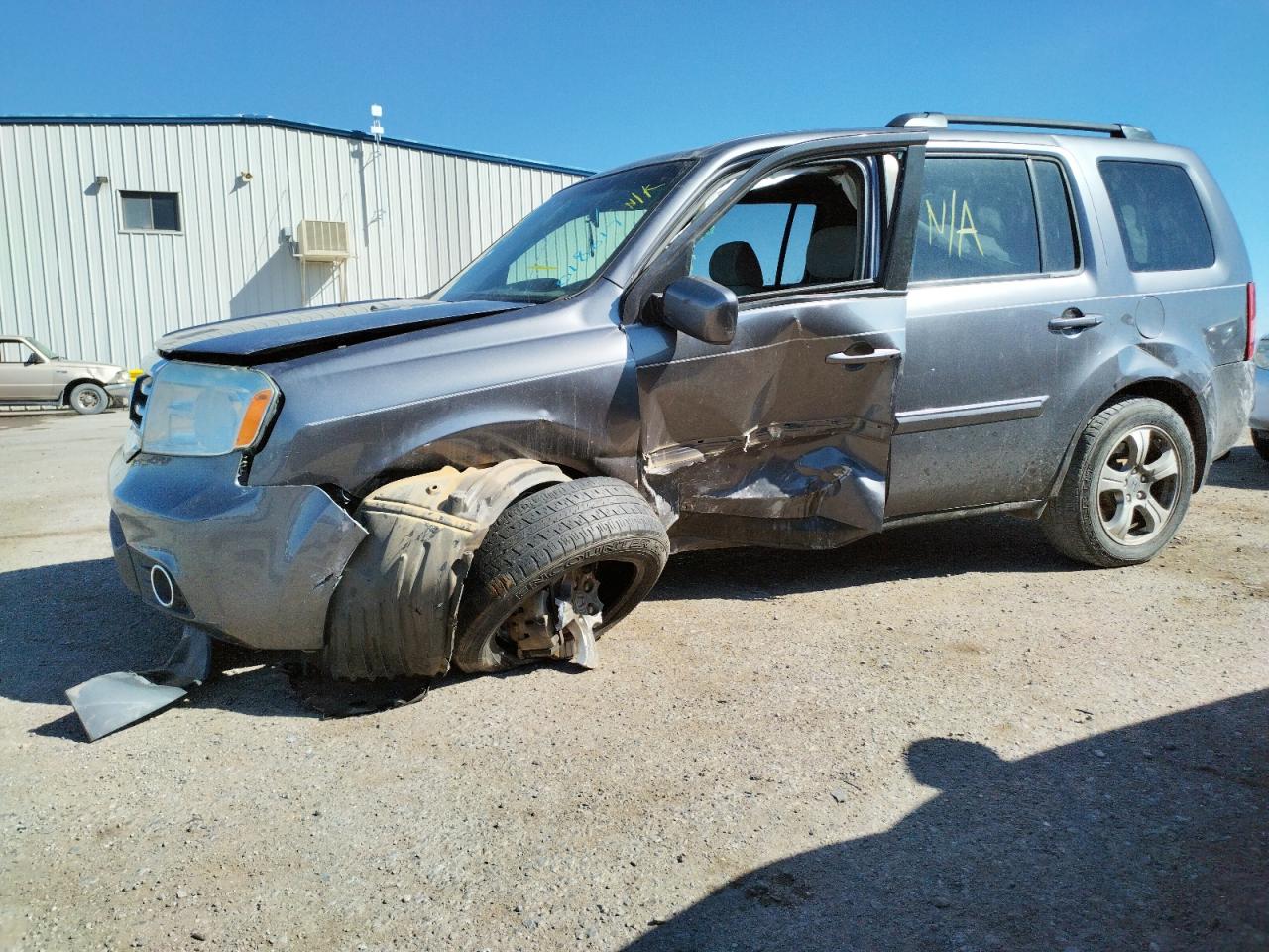 Photo 9 from auction – 2015 HONDA PILOT EX with VIN 5FNYF3H40FB018017