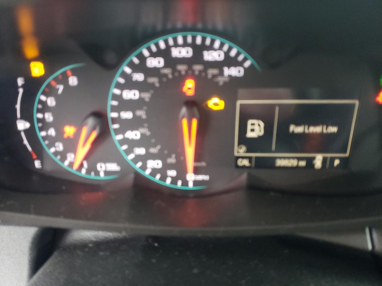 Photo 8 from auction – 2018 CHEVROLET TRAX LS with VIN 3GNCJKSB9JL291114