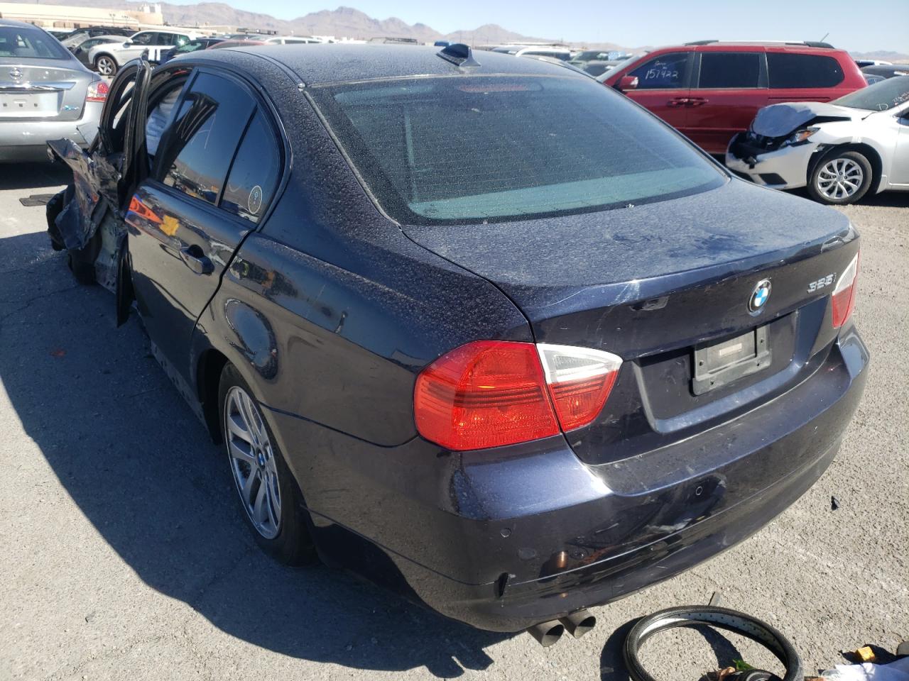 Photo 3 from auction – 2006 BMW 325 I with VIN WBAVB13506PT09400