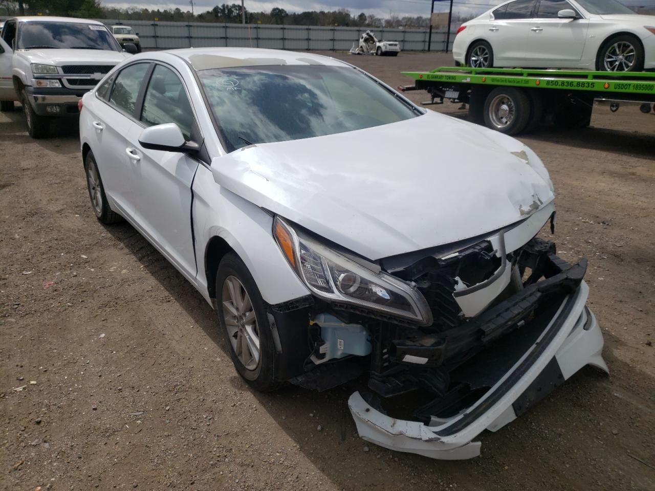 HYUNDAI SONATA SE 2016 with VIN 5NPE24AF8GH302465 - Photo from auction