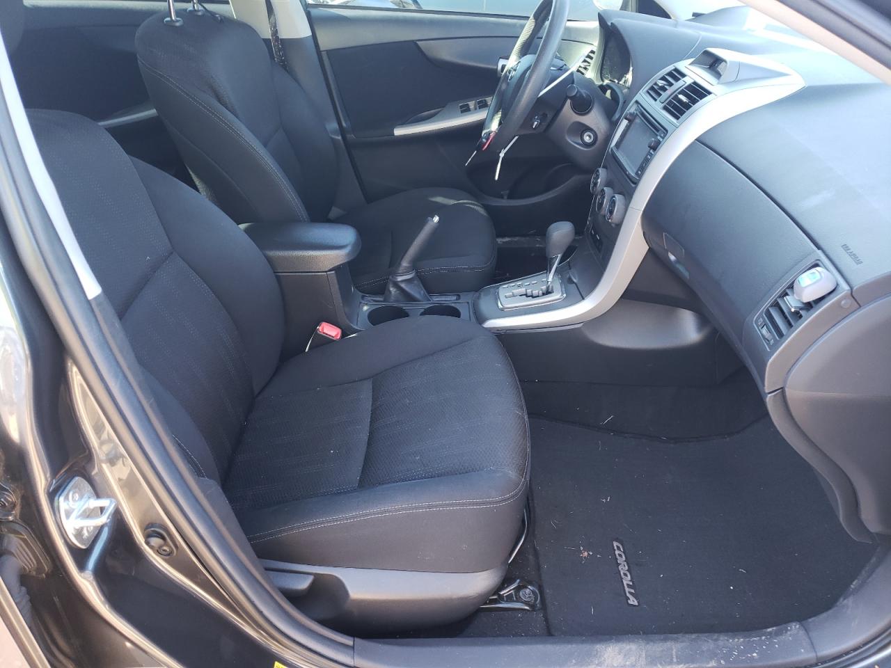 Photo 5 from auction – 2012 TOYOTA COROLLA BA with VIN 2T1BU4EE6CC810350