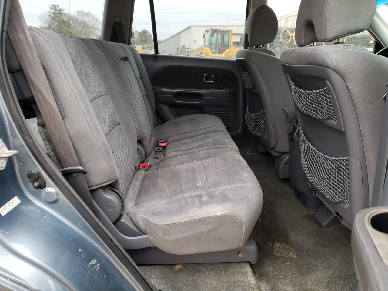 Photo 6 from auction – 2006 HONDA PILOT EX with VIN 2HKYF18466H523016