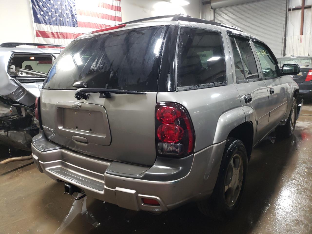 Photo 4 from auction – 2007 CHEVROLET TRAILBLAZE with VIN 1GNDT13S972269650