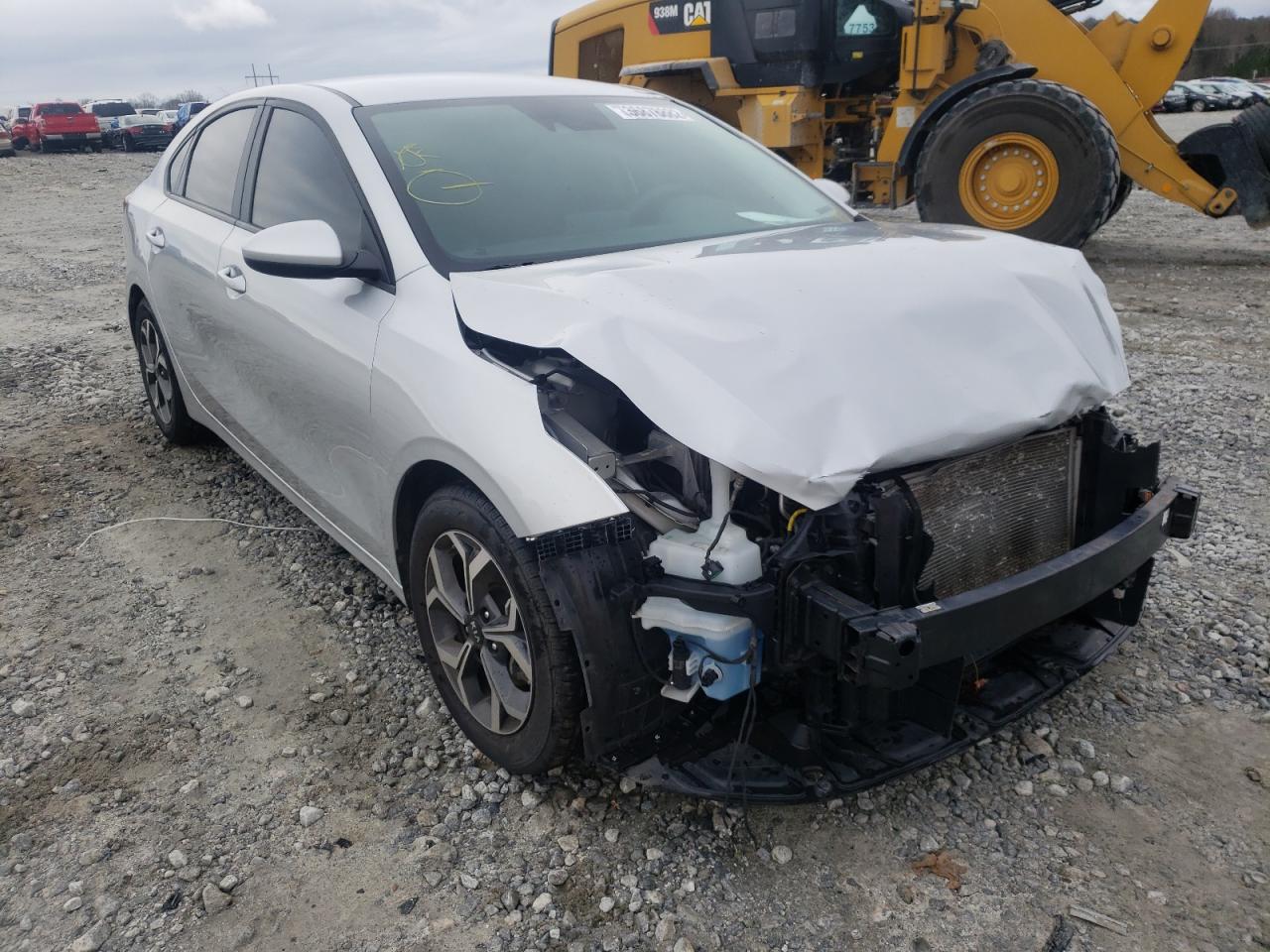 KIA FORTE FE 2019 with VIN 3KPF24AD2KE032584 - Photo from auction