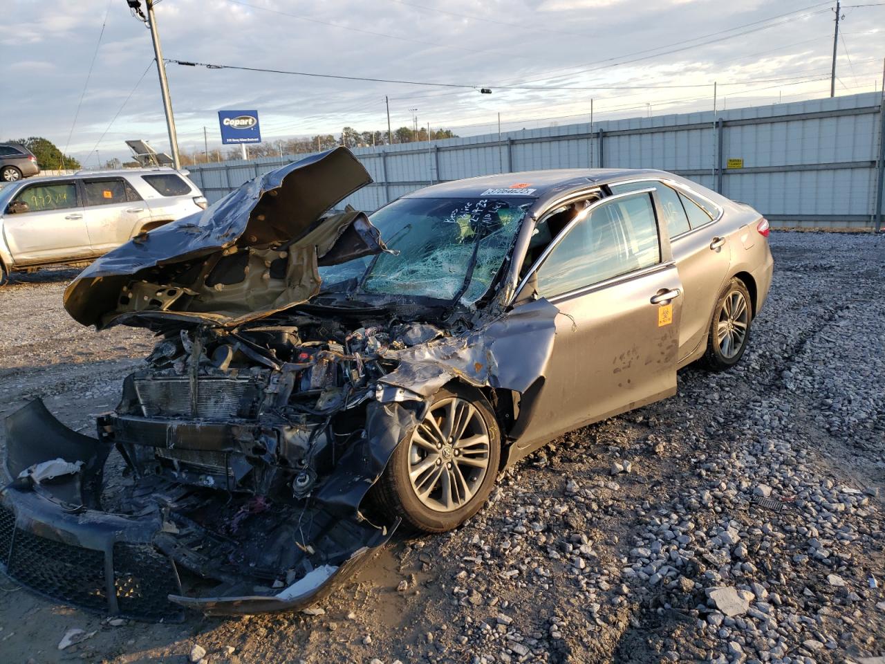 Photo 2 from auction – 2017 TOYOTA CAMRY LE with VIN 4T1BF1FK4HU318046
