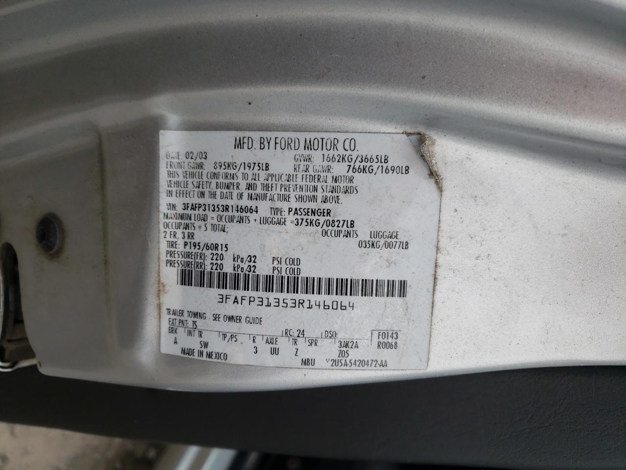 Photo 10 from auction – 2003 FORD FOCUS ZX3 with VIN 3FAFP31353R146064