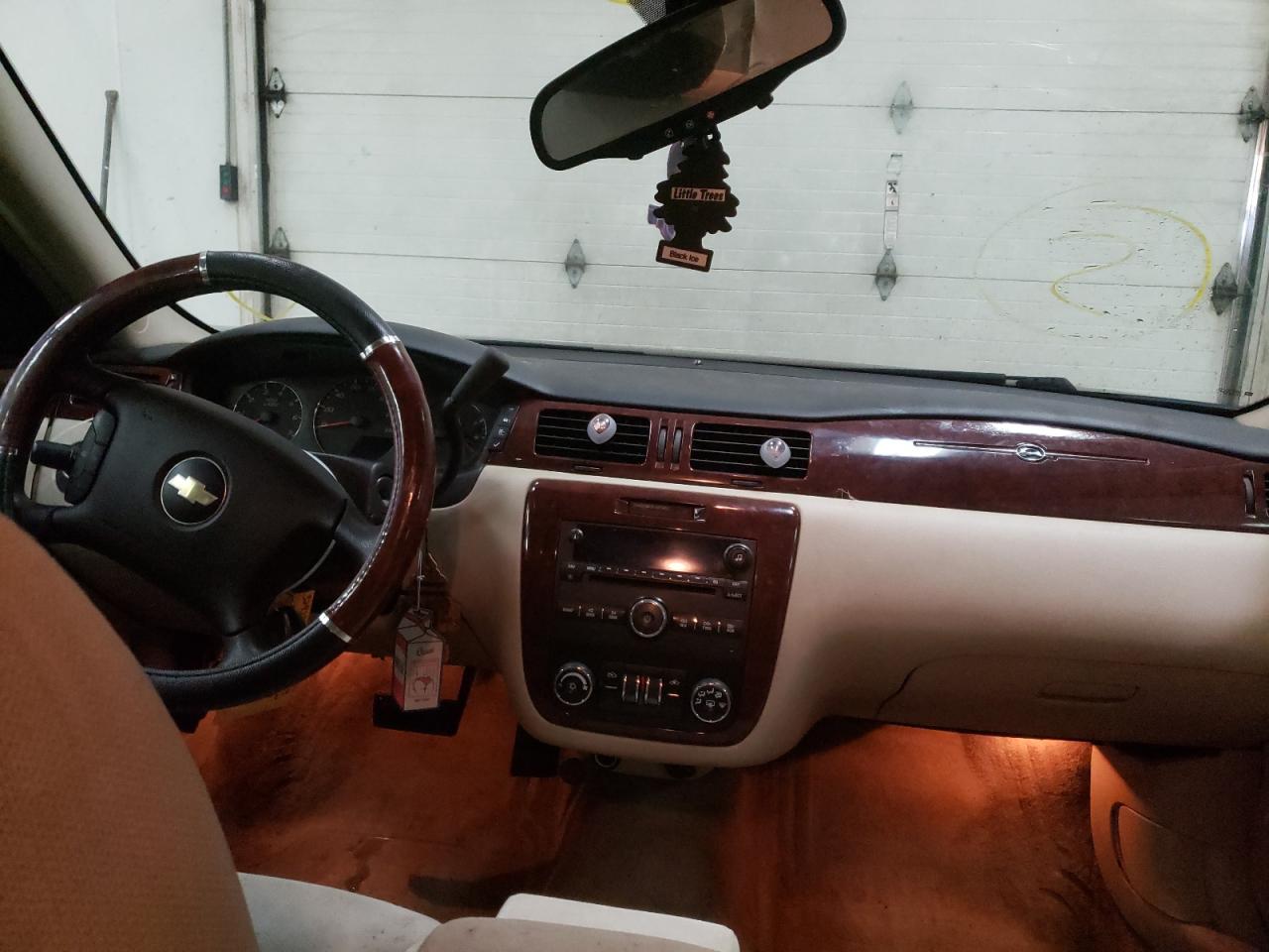Photo 9 from auction – 2009 CHEVROLET IMPALA 1LT with VIN 2G1WT57N591272084