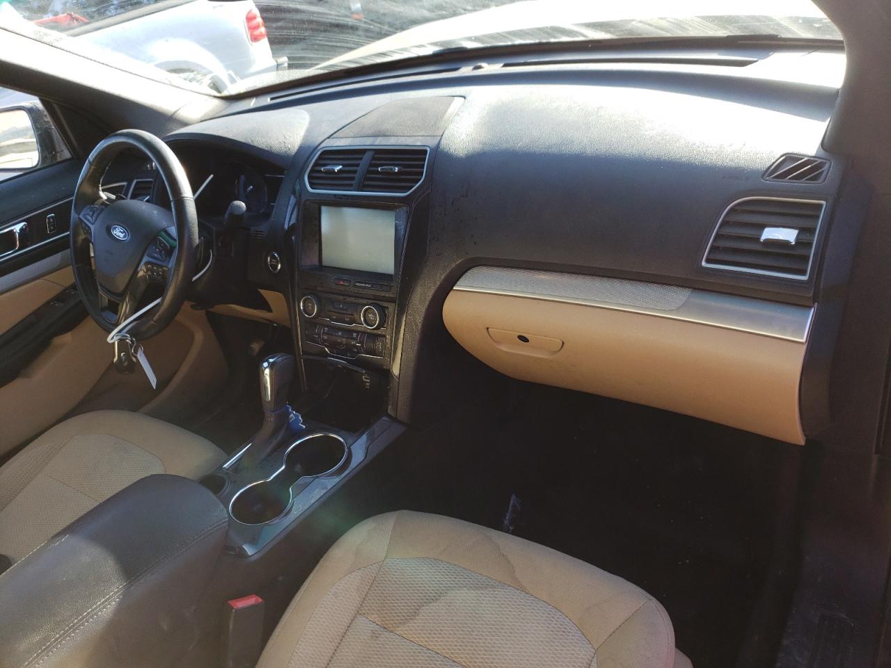 Photo 9 from auction – 2016 FORD EXPLORER X with VIN 1FM5K7DH8GGB35359