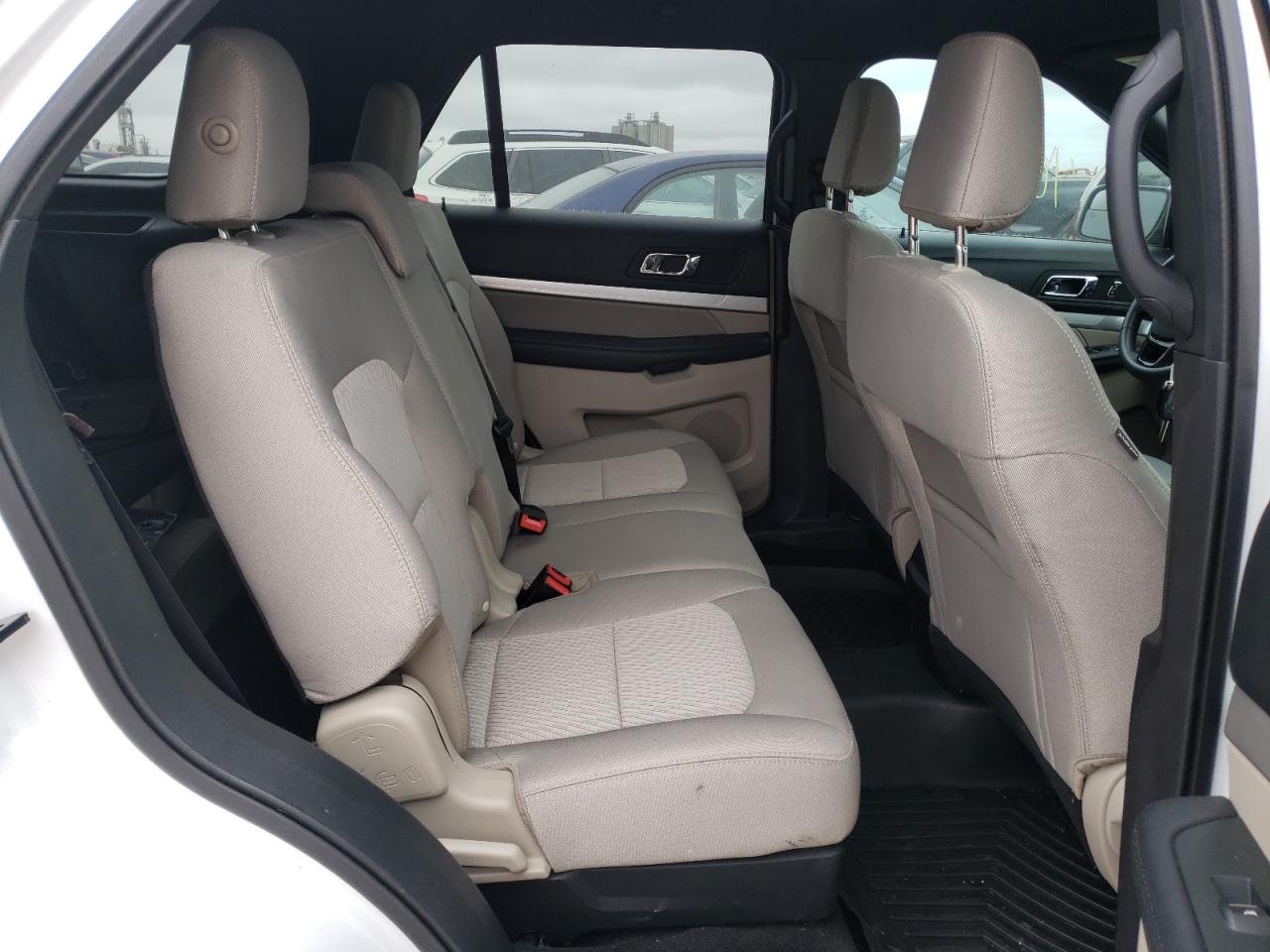 Photo 6 from auction – 2019 FORD EXPLORER with VIN 1FM5K7B84KGA44598