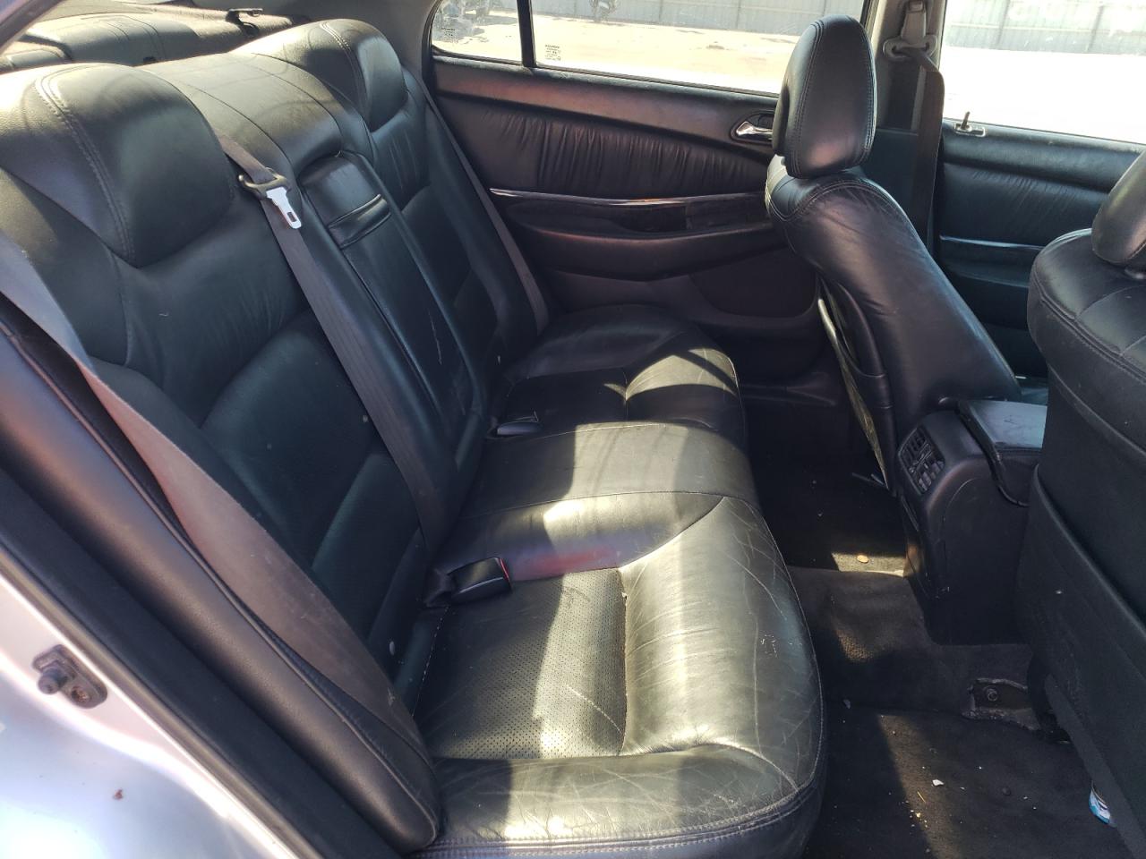 Photo 6 from auction – 2002 ACURA 3.2TL TYPE with VIN 19UUA56952A041918