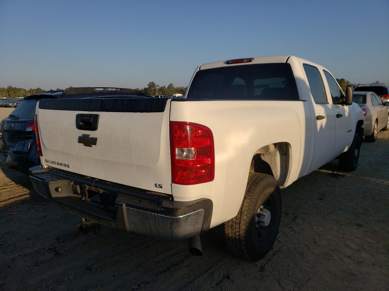 Photo 4 from auction – 2008 CHEVROLET SILVERADO with VIN 1GCHC23K78F185093