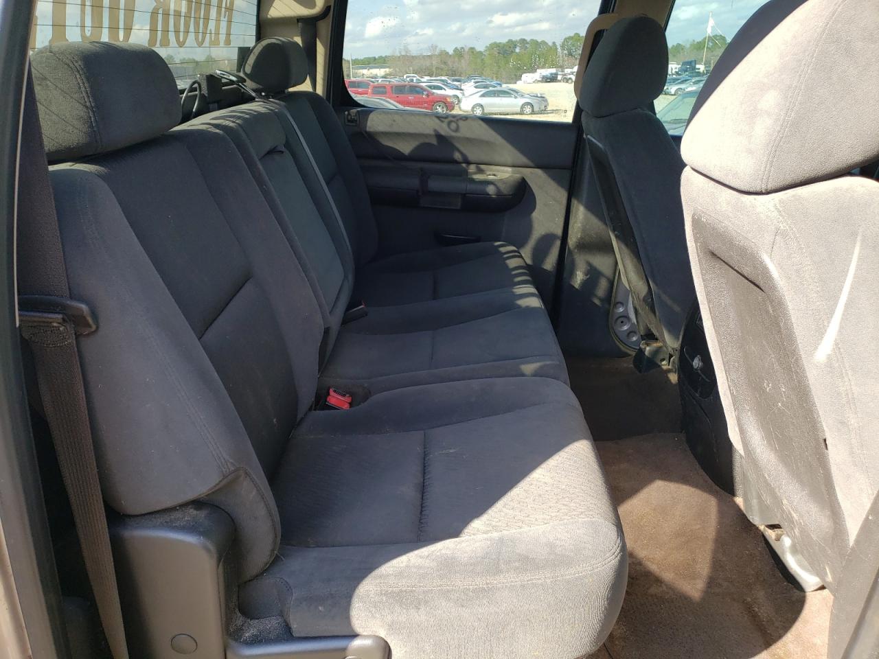 Photo 6 from auction – 2008 CHEVROLET SILVERADO with VIN 3GCEC13058G221812