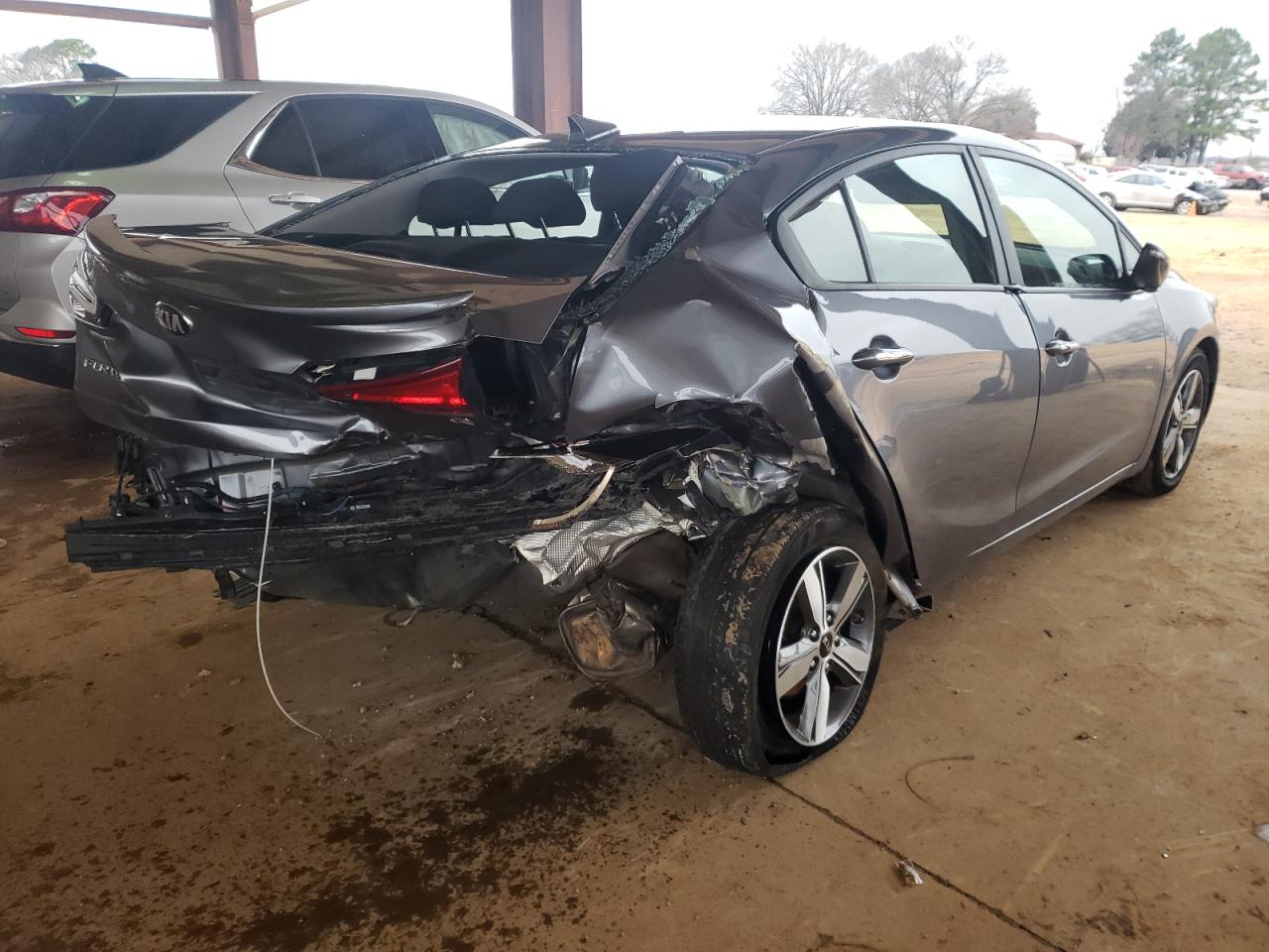 Photo 4 from auction – 2018 KIA FORTE LX with VIN 3KPFL4A76JE202449