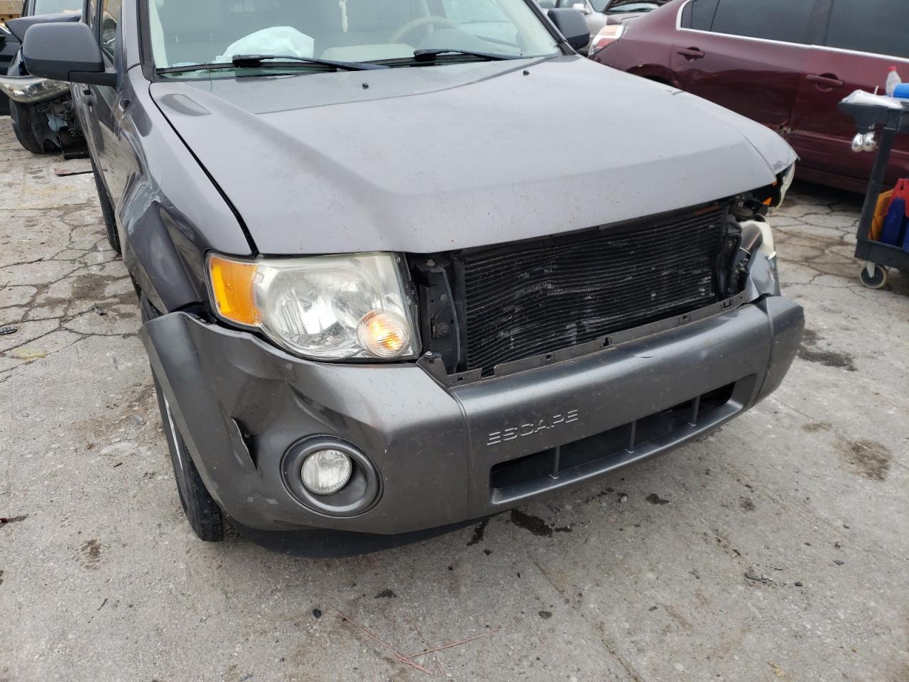 Photo 9 from auction – 2010 FORD ESCAPE with VIN 1FMCU0D73AKA78363