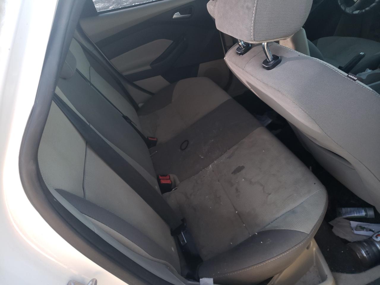 Photo 6 from auction – 2013 FORD FOCUS SE with VIN 1FADP3F27DL383890